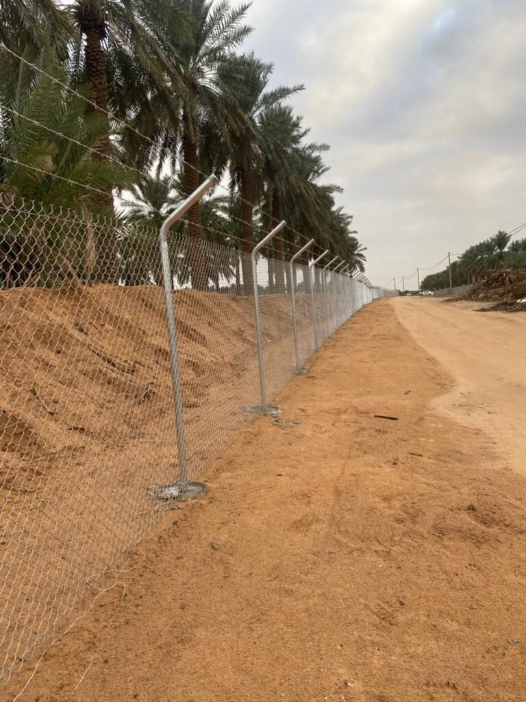 مقاول سياج |تركيب سور شينكو|سياج امني0500483215