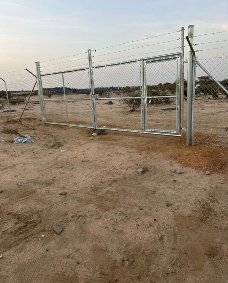 مقاول شبوك في الرياض|مقاول تركيب شبك فنس في الرياض|توريد شبوك واسوار في الرياض
